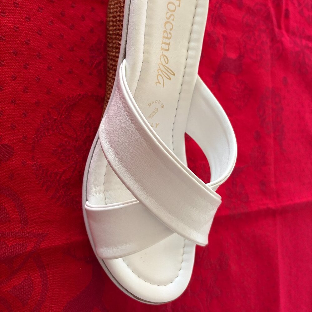 TOSCANELLA WHITE WEDGE SLIP ON SANDAL SIZE 7 - Picture 9 of 14